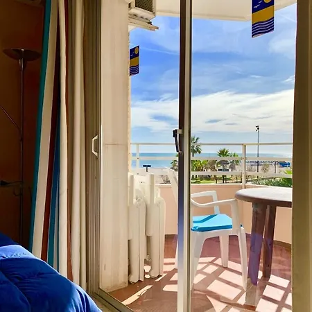 Lägenhet Ronda 3 Beachfront *