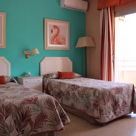 Ronda 3 Beachfront Appartement