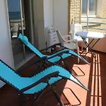 Ronda 3 Beachfront Apartment
