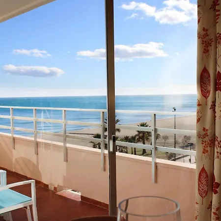 Ronda 3 Beachfront *