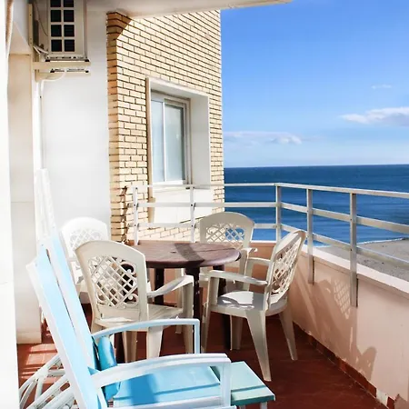 Ronda 3 Beachfront Apartment Fuengirola
