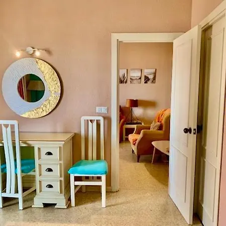 Ronda 3 Beachfront דירה