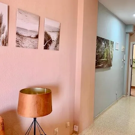 Ronda 3 Beachfront Apartment