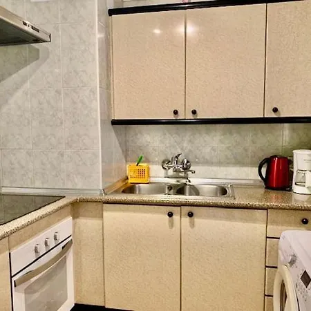 Ronda 3 Beachfront דירה *