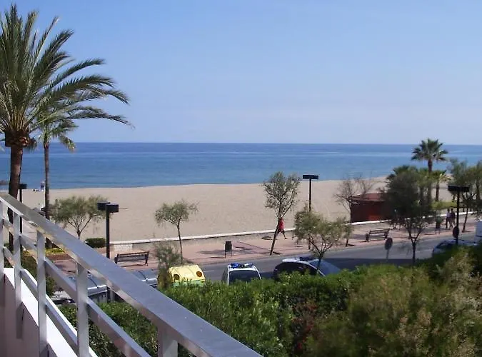 Ronda 3 Beachfront * Фуэнхирола