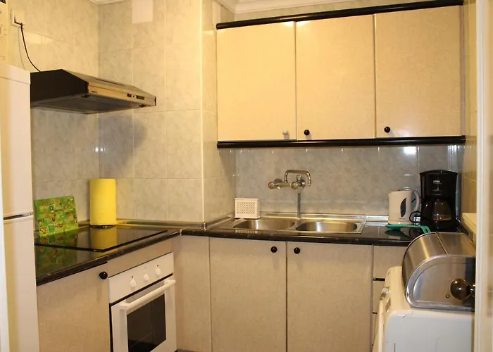 Ronda 3 Beachfront Апартаменты