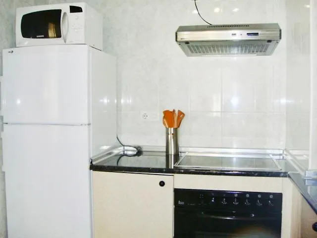 Ronda 3 Beachfront Apartamento