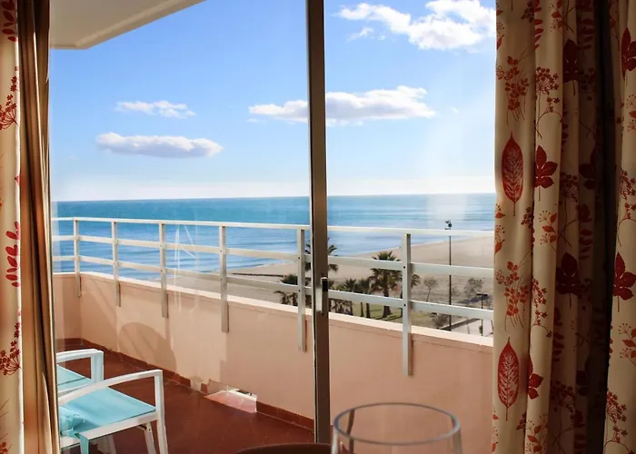 Ronda 3 Beachfront *