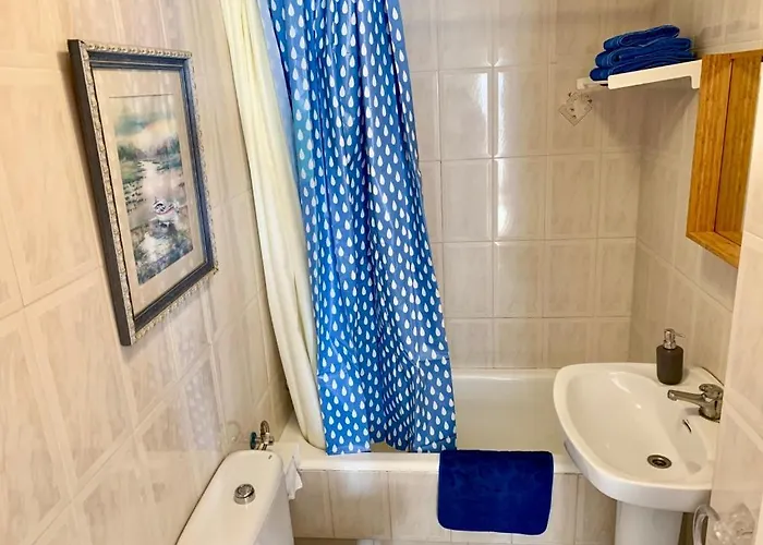 Апартаменты Ronda 3 Beachfront *