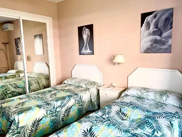 Ronda 3 Beachfront *