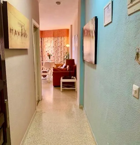 Ronda 3 Beachfront Фуэнхирола