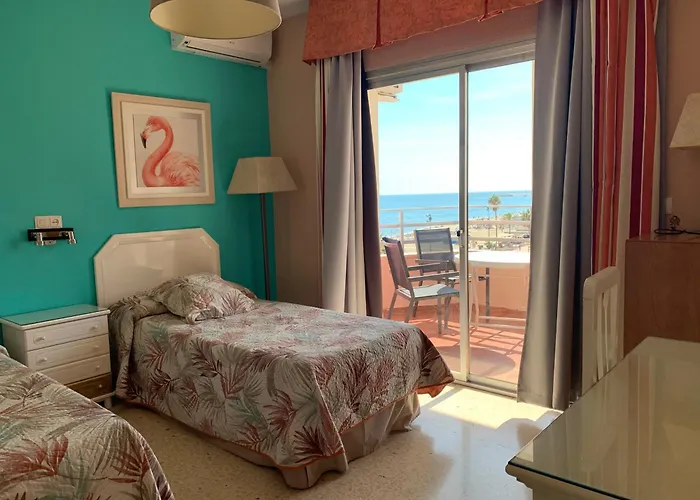 Ronda 3 Beachfront *